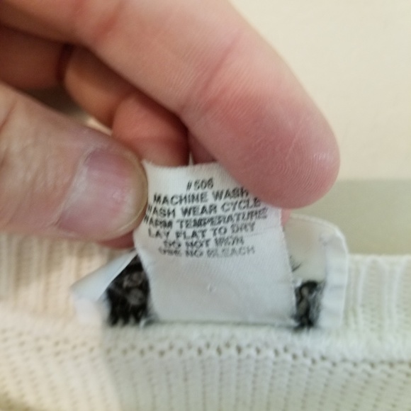 Lady Devo Short Sleeve Knit Sweater. - Picture 4 of 5